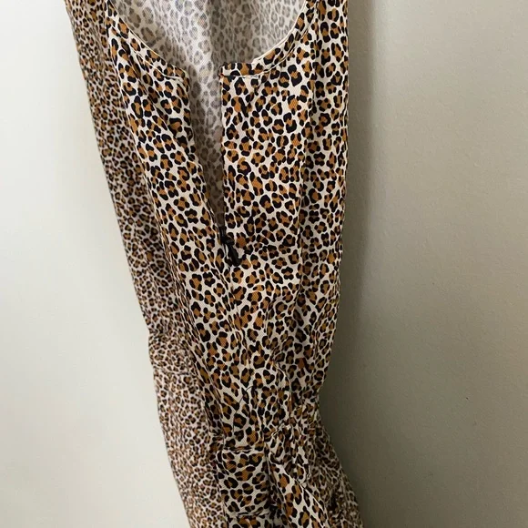Banana Republic Jumpsuit Leopard Print - Picture 5 of 7
